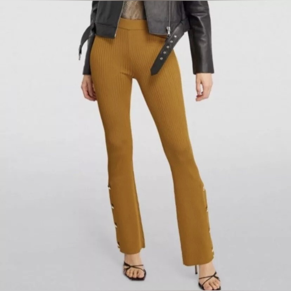 NWT Good American Plaited Rib Boss Flare Goldenrod pants - Picture 2 of 10